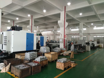 中国 Ningbo Zhenhai TIANDI Hydraulic CO.,LTD 工場